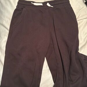 Boys sweatpants size 8 from old navy, worn in great condition.